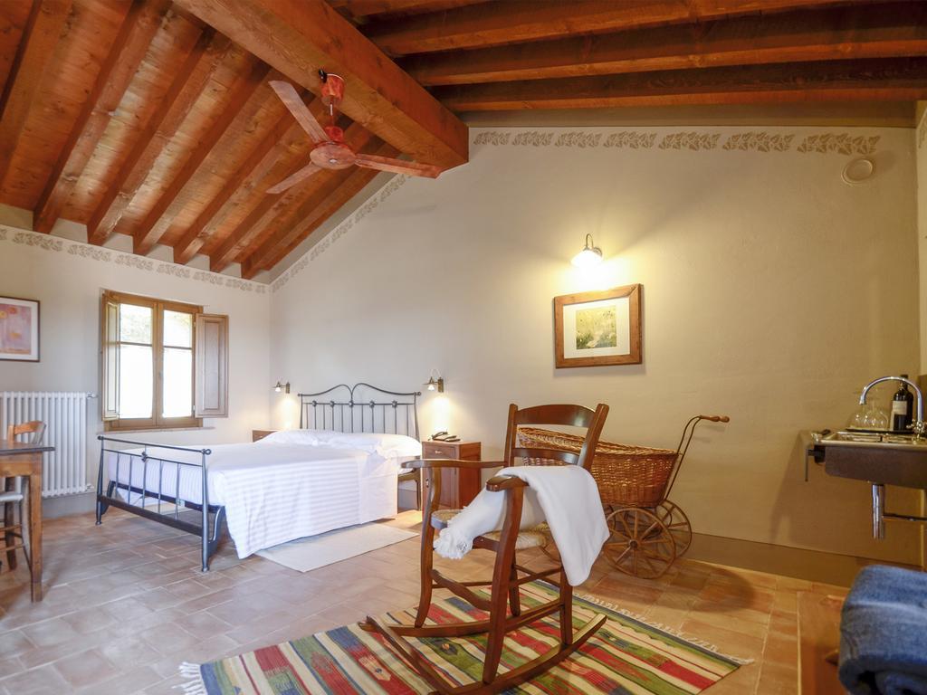Podere Carceroni Poggi del Sasso Bagian luar foto