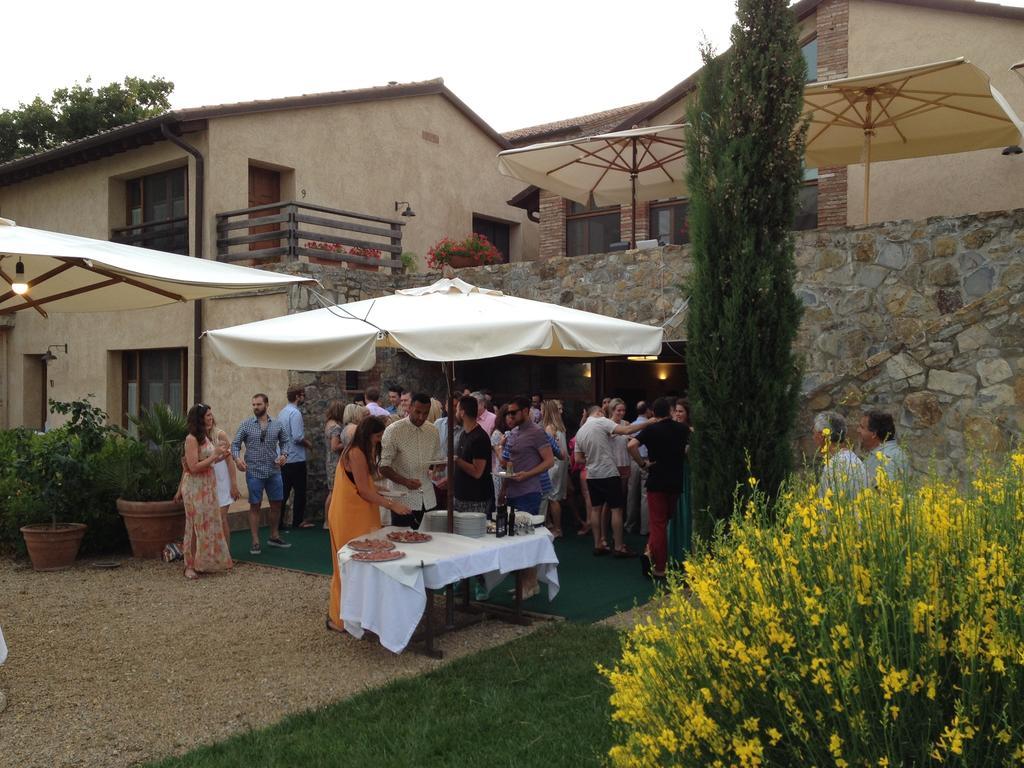 Podere Carceroni Poggi del Sasso Bagian luar foto