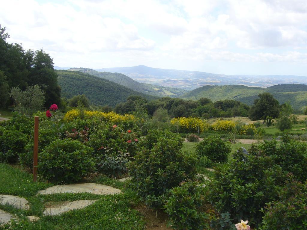 Podere Carceroni Poggi del Sasso Bagian luar foto